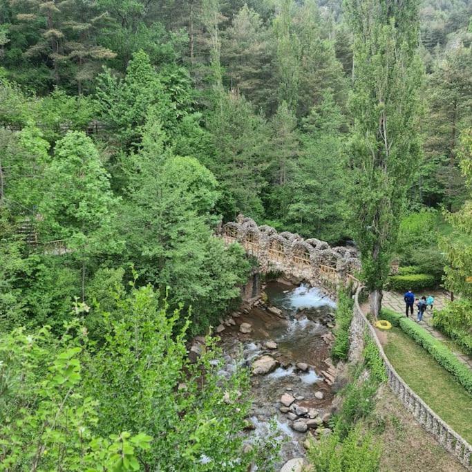 Precioso Apartamento En El Pirineo Catalan La Pobla de Lillet Eksteriør bilde